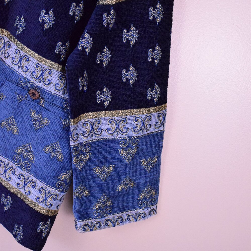 VINTAGE Sag Harbor Blue & Gold Tapestry Oversized Jacket Grandmacore - Size 10 - Picture 6 of 7